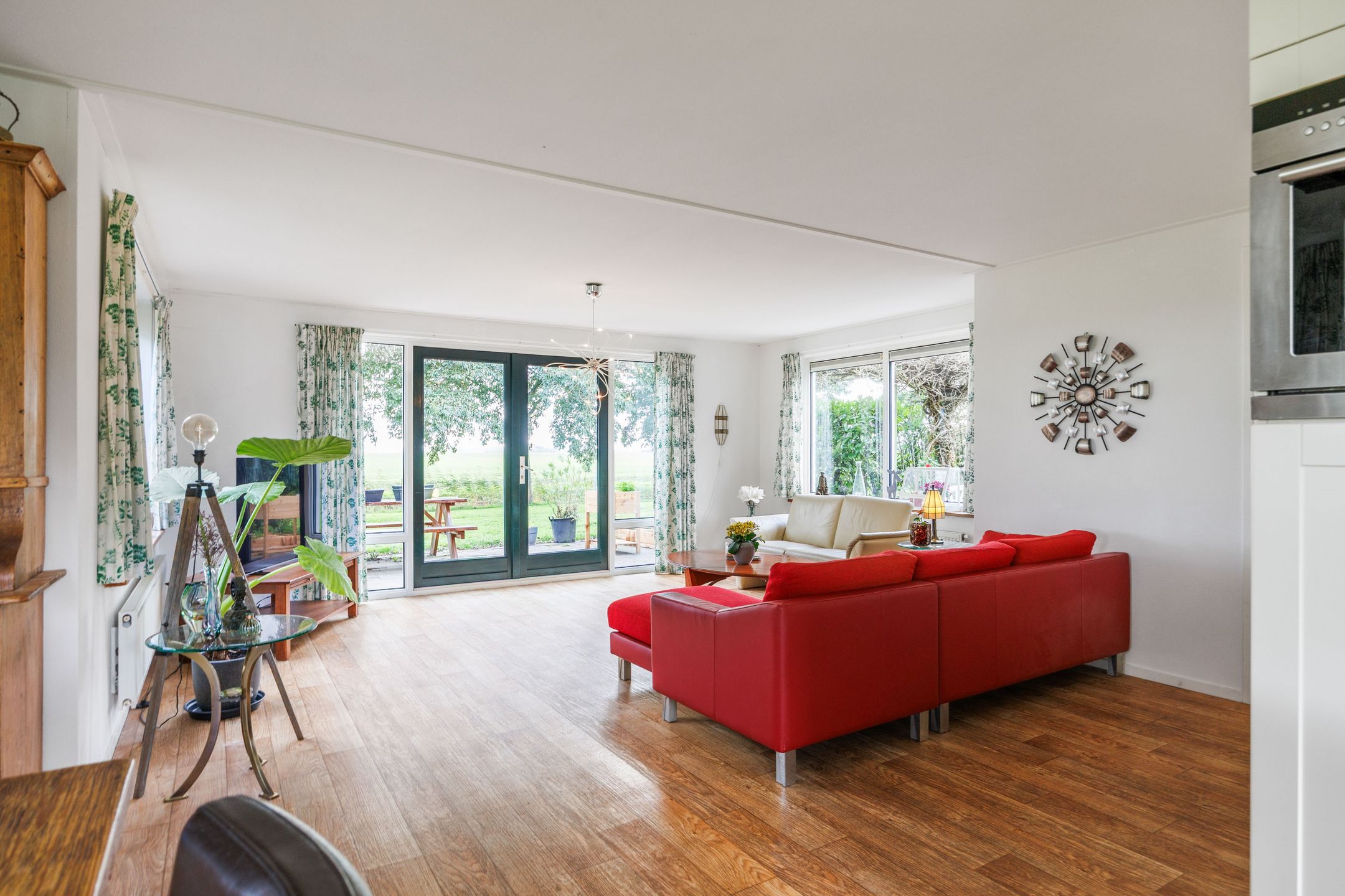 Photo 12 of Bargereed 104