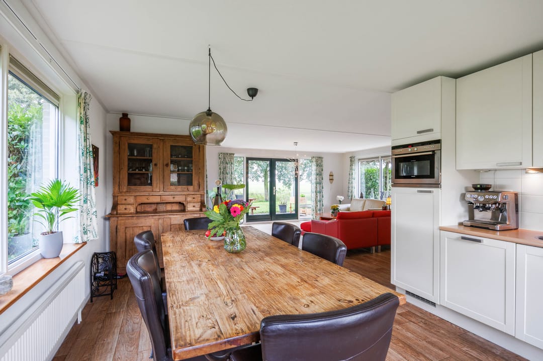 Photo 22 of Bargereed 104