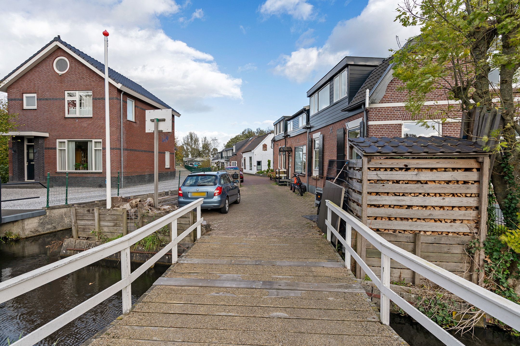 Photo 39 of Noordeinde 53