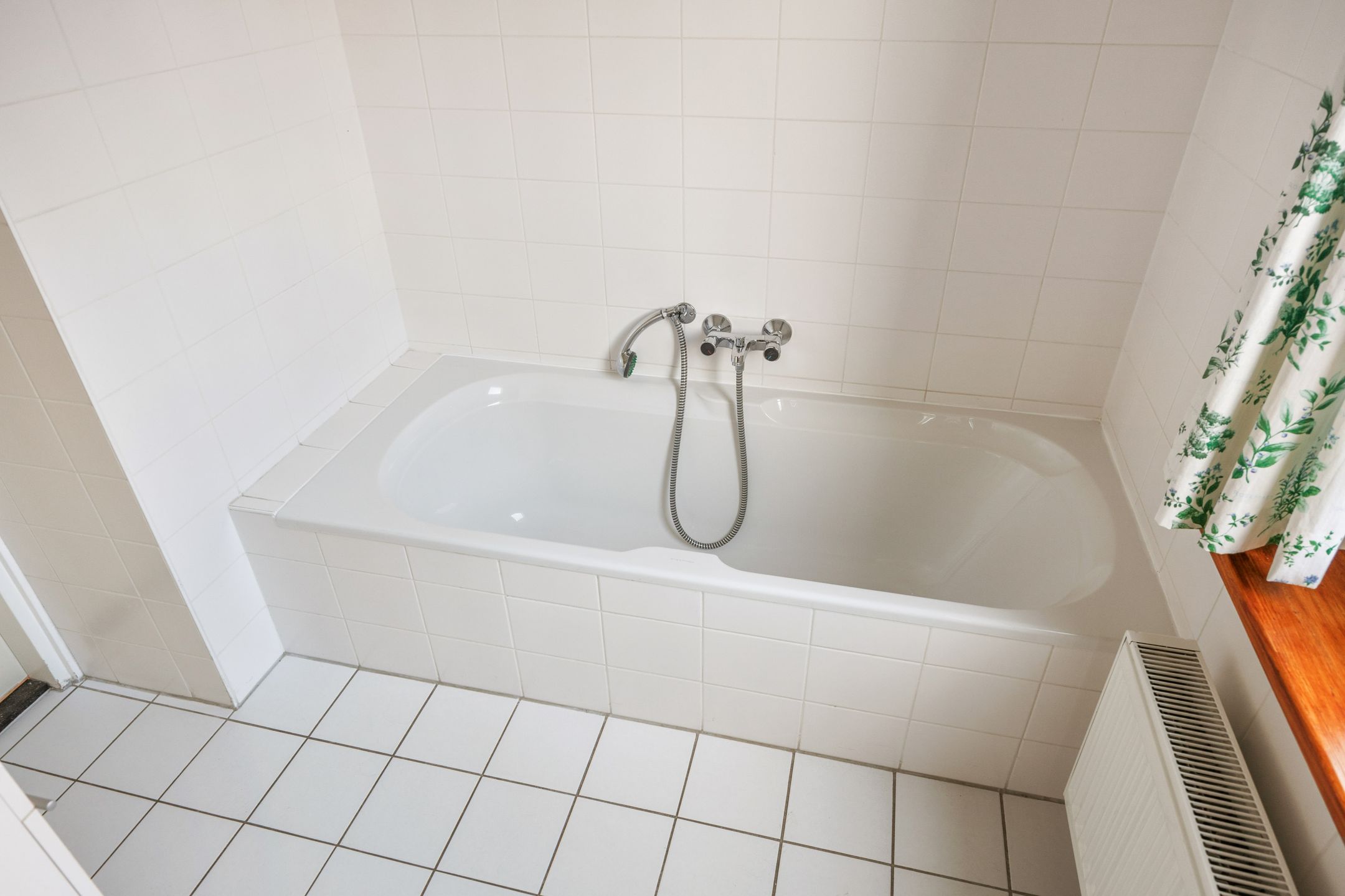 Photo 33 of Bargereed 104