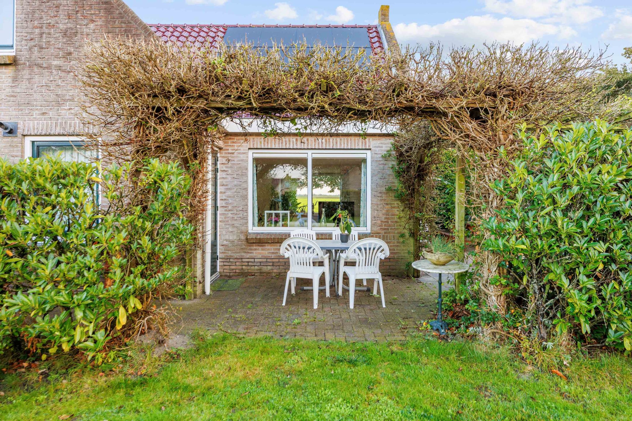 Photo 51 of Bargereed 104