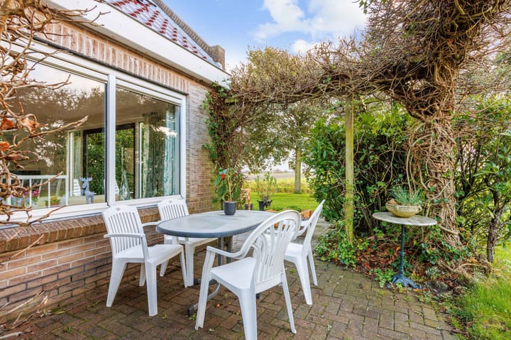 Photo 52 of Bargereed 104