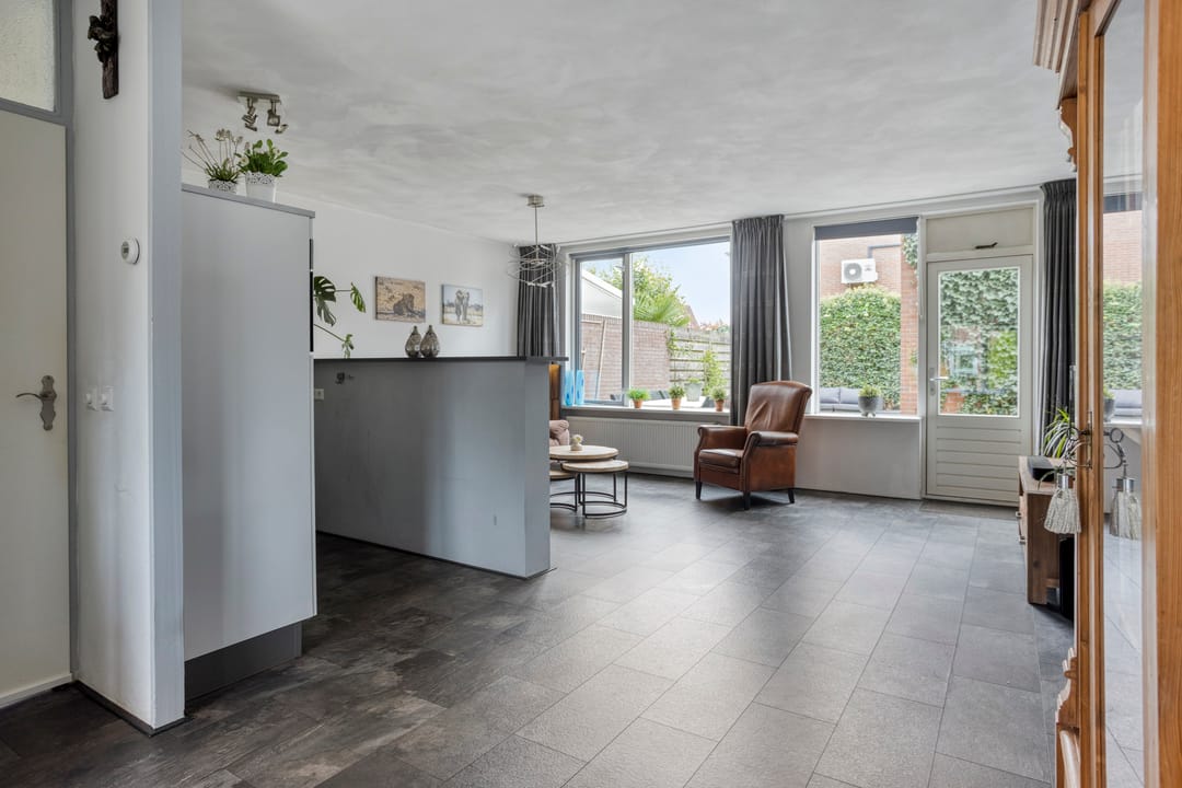 Photo 7 of Tuinlaan 33