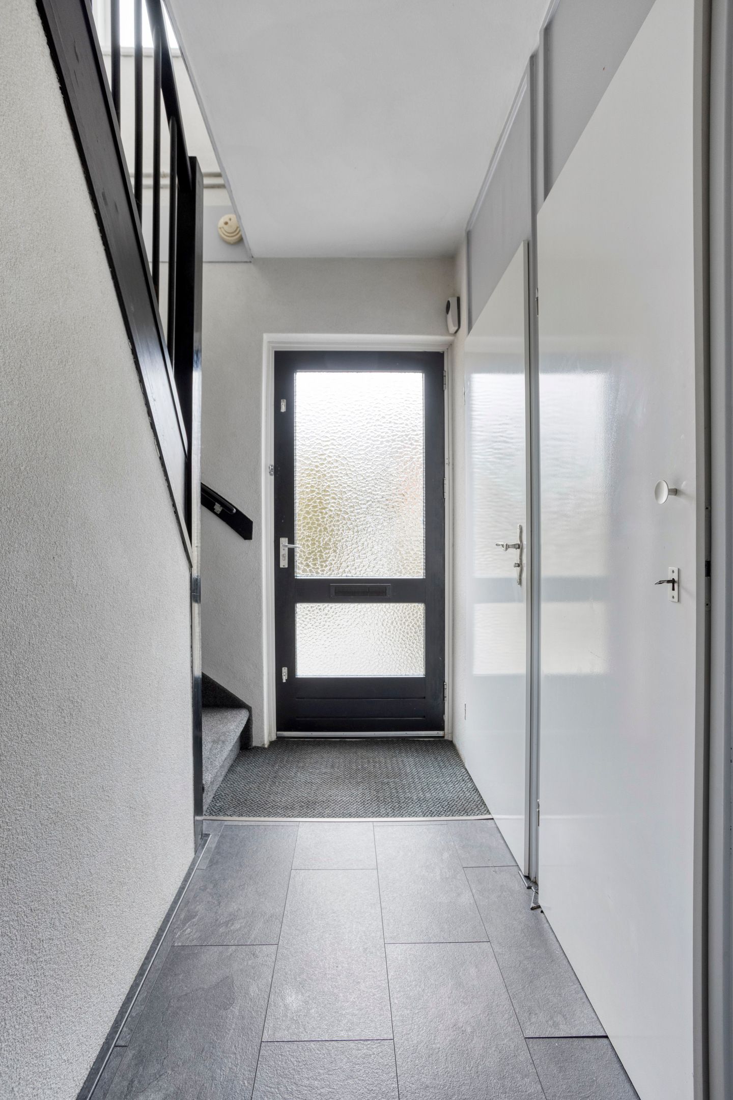 Photo 4 of Tuinlaan 33