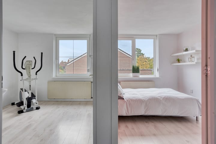 Foto 21 van Tuinlaan 33