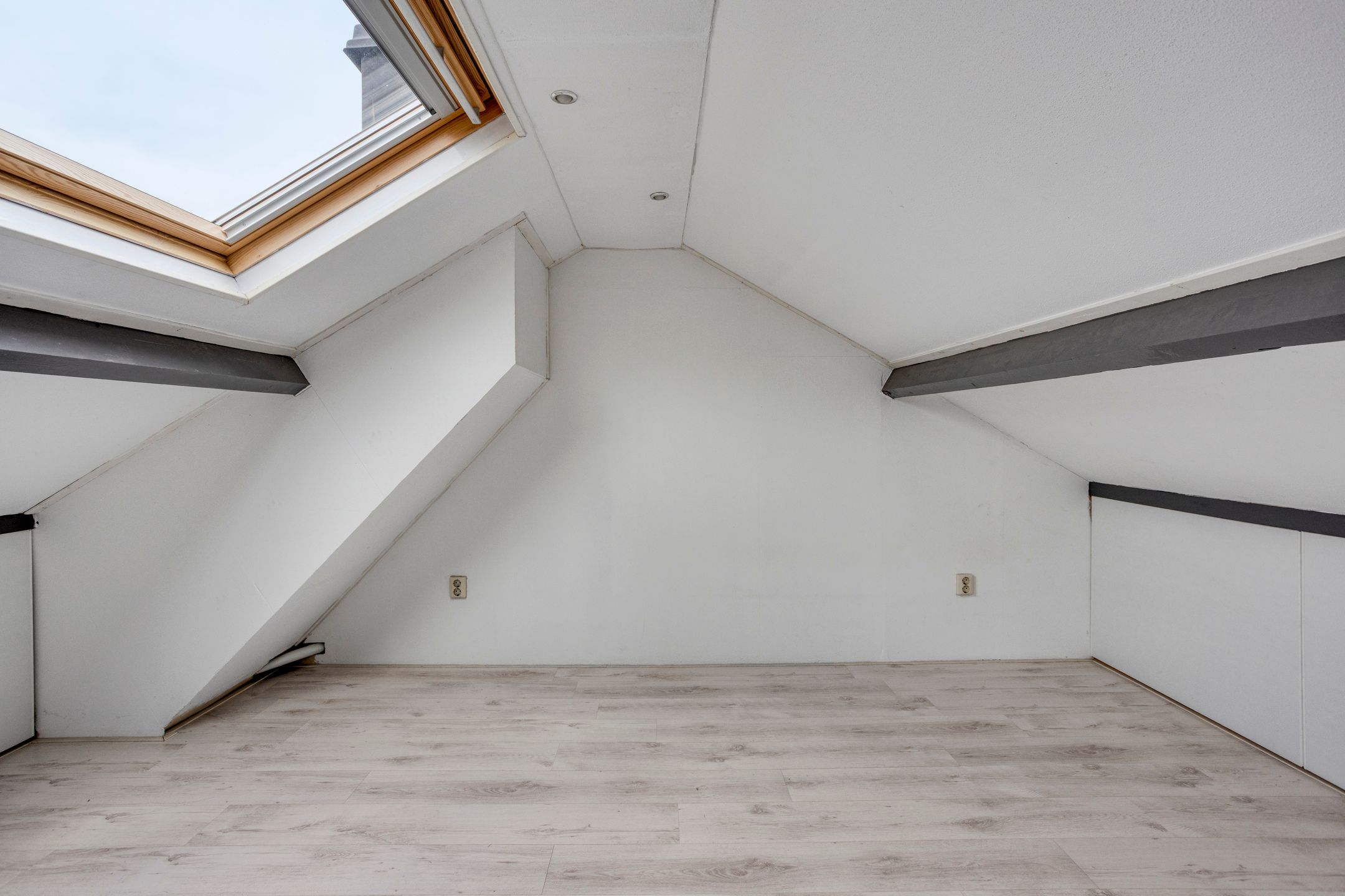 Photo 24 of Tuinlaan 33