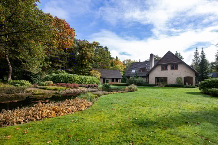 Foto 4 van Dennenlaan 9