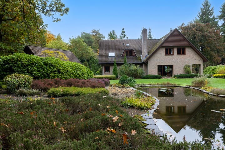 Foto 50 van Dennenlaan 9