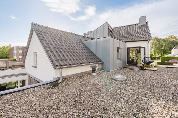 Photo 33 of Mesweg 2