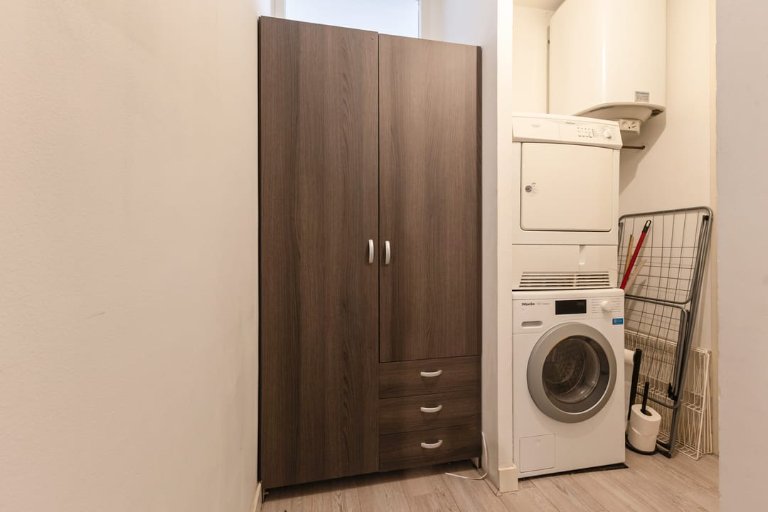 Photo 31 of Adriaan van Bergenstraat 46
