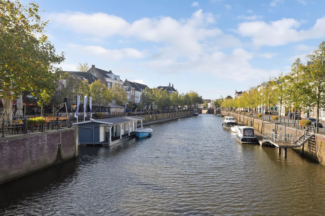 Photo 38 of Adriaan van Bergenstraat 46