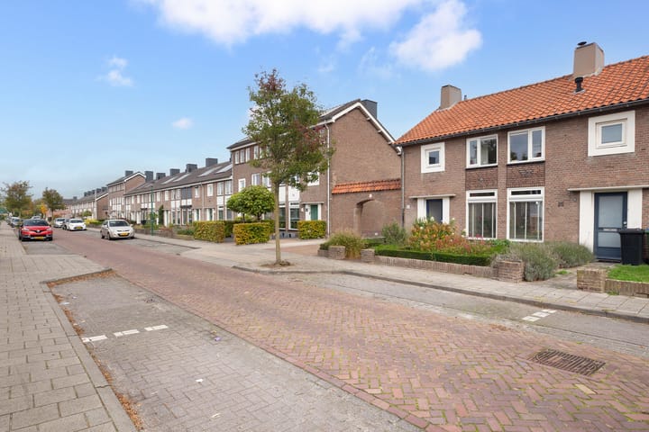 Foto 7 van Leliestraat 33