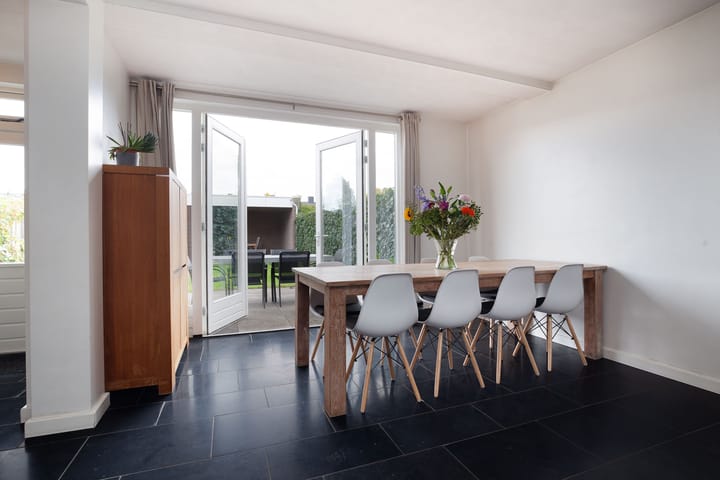 Foto 17 van Leliestraat 33