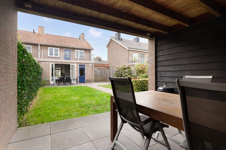 Foto 24 van Leliestraat 33