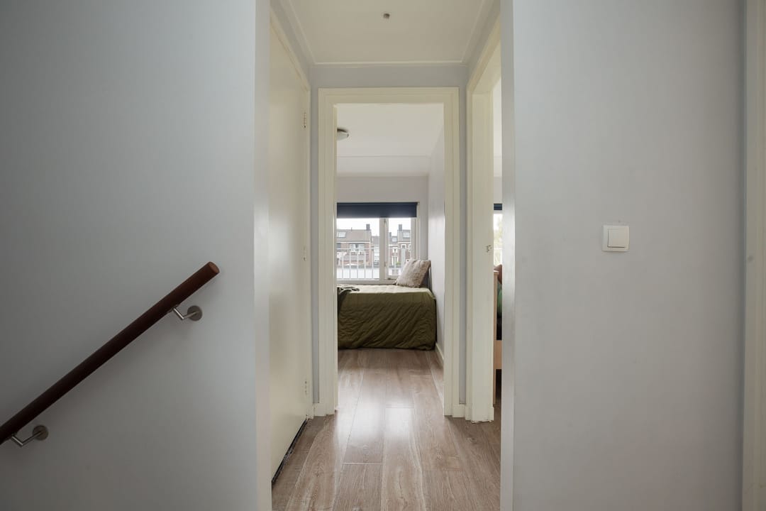 Photo 26 of Leliestraat 33