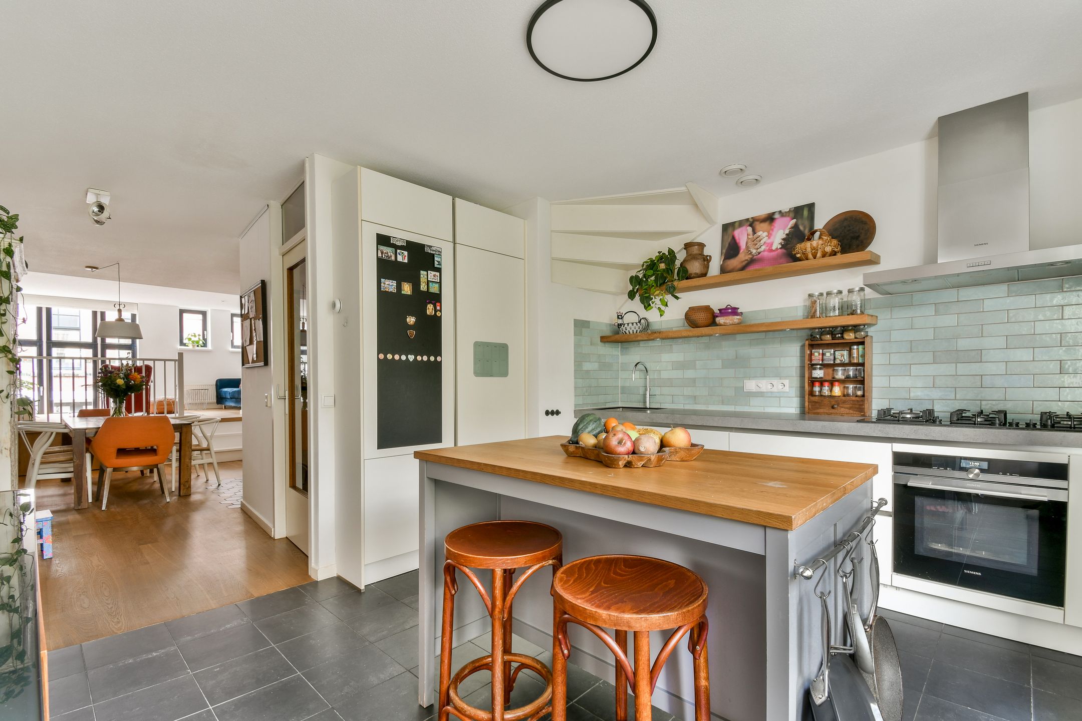 Foto 24 van Waterloostraat 195