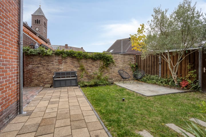 Photo 20 of Rector Meuffelsstraat 9