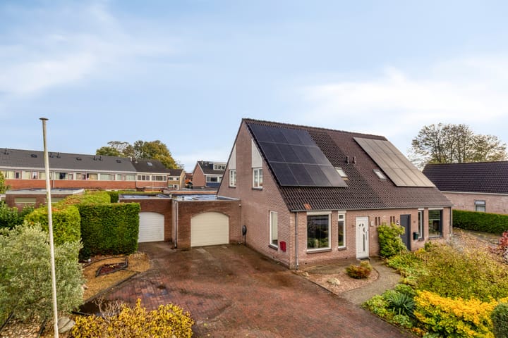 Burgemeester van Weringstraat 68 main image