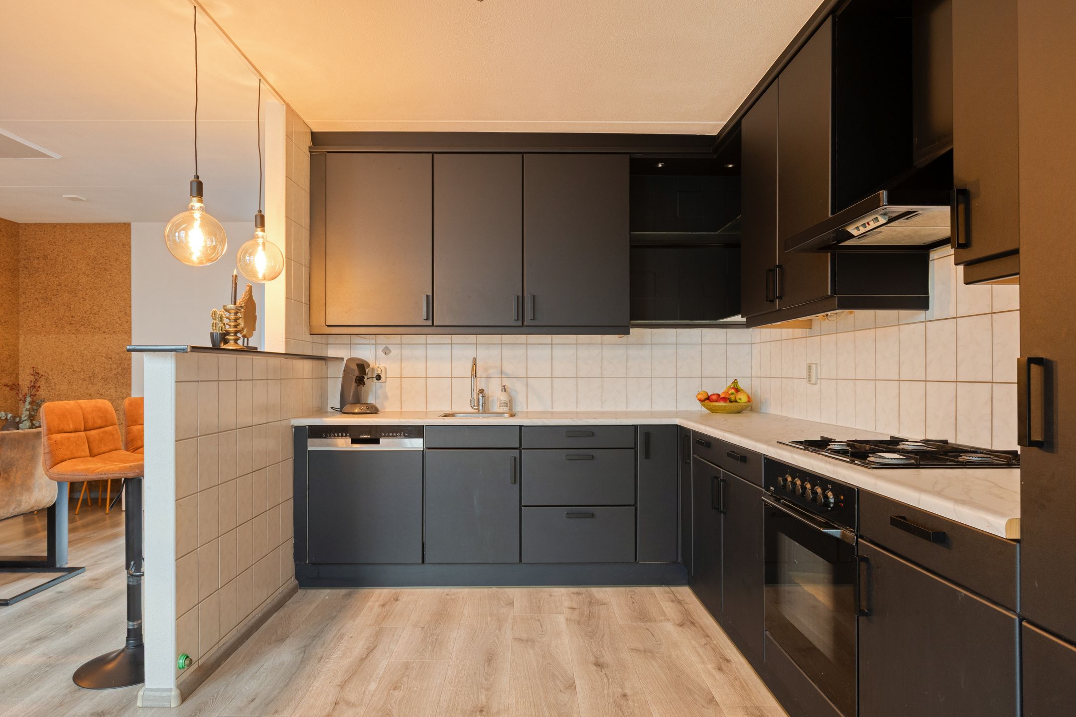 Foto 18 van Burgemeester van Weringstraat 68