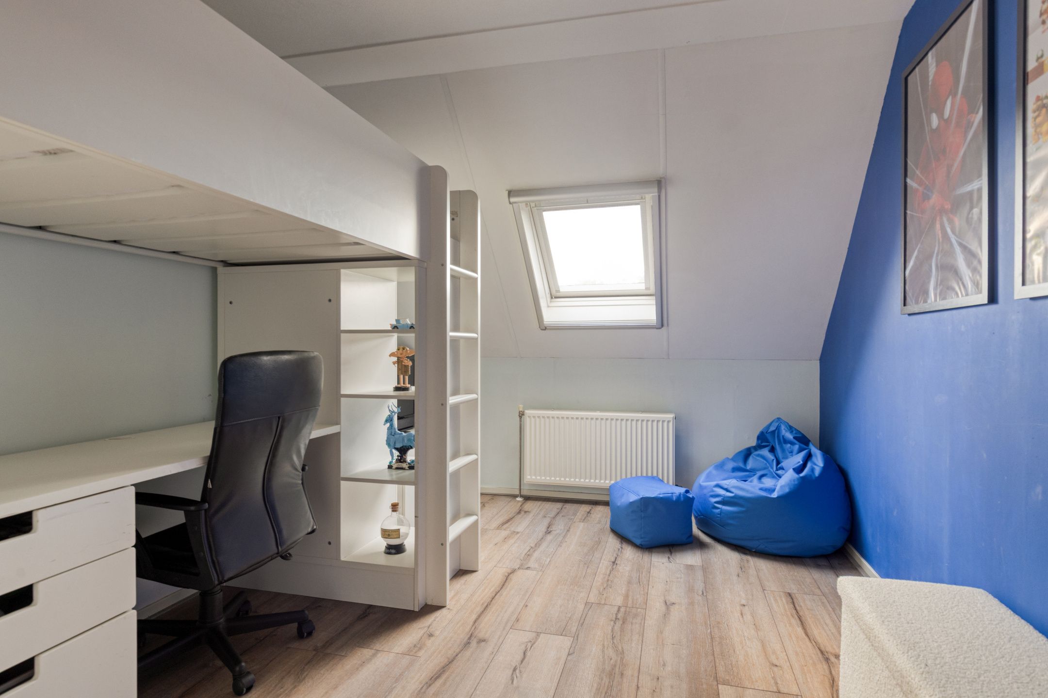 Foto 27 van Burgemeester van Weringstraat 68