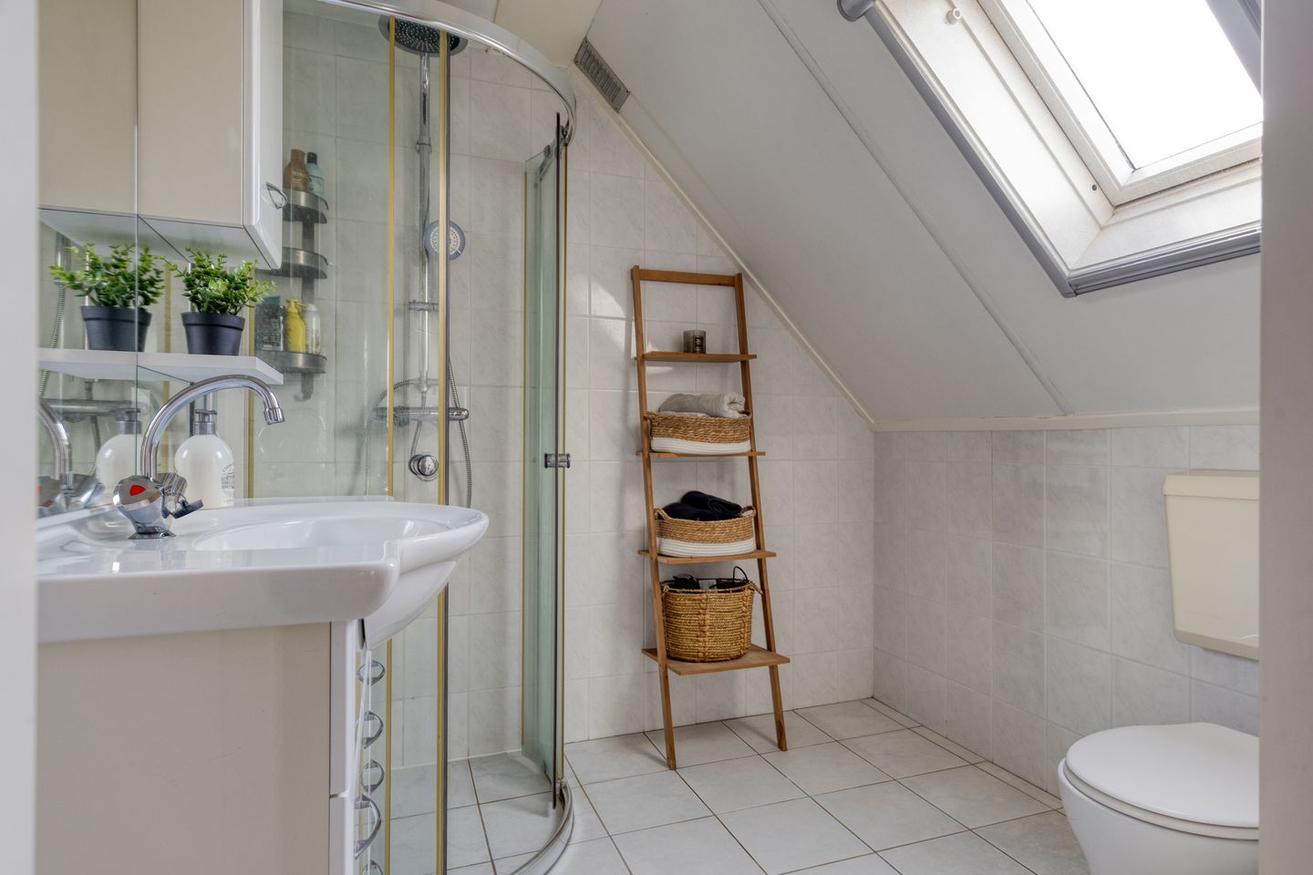 Foto 29 van Burgemeester van Weringstraat 68