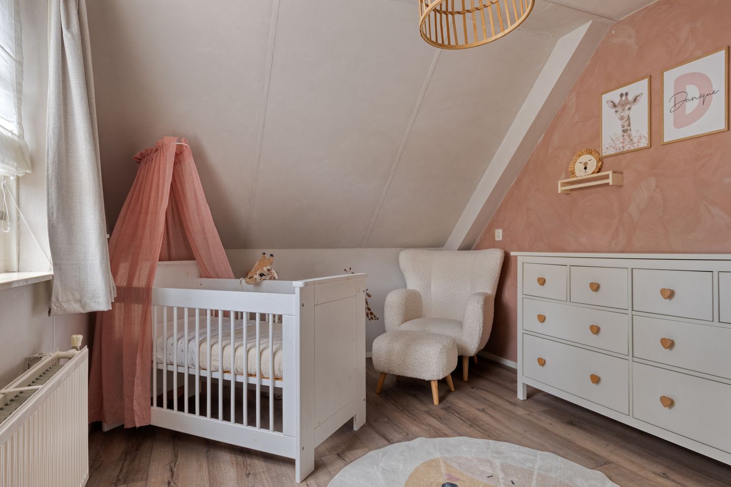 Foto 34 van Burgemeester van Weringstraat 68