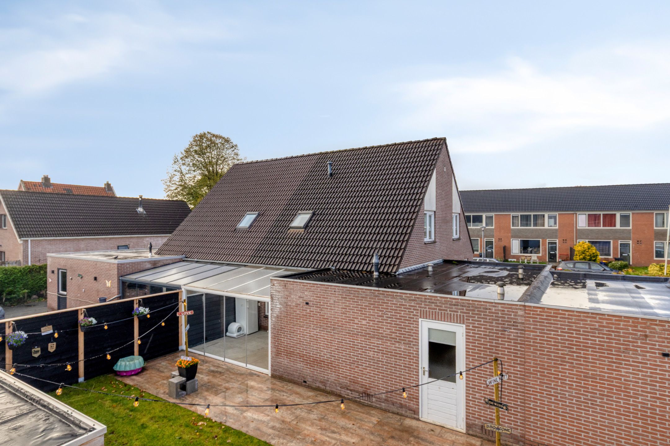 Foto 36 van Burgemeester van Weringstraat 68