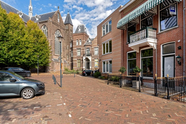 Photo 33 of Singel 100