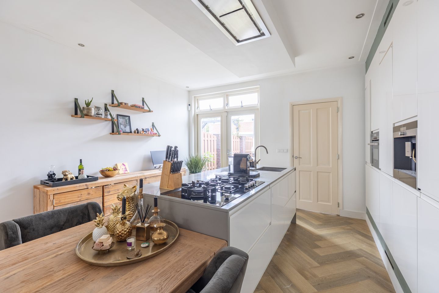 Foto 10 van Nieuwpoortslaan 46