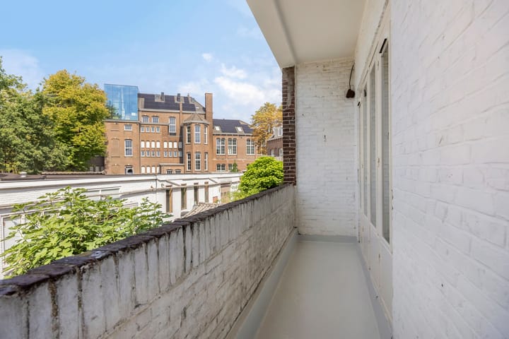 Foto 17 van Paramaribostraat 37