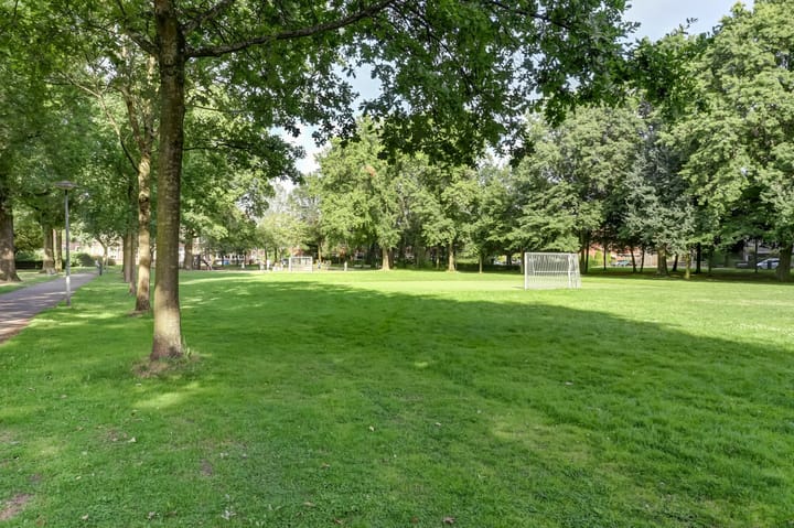 Foto 23 van Paramaribostraat 37