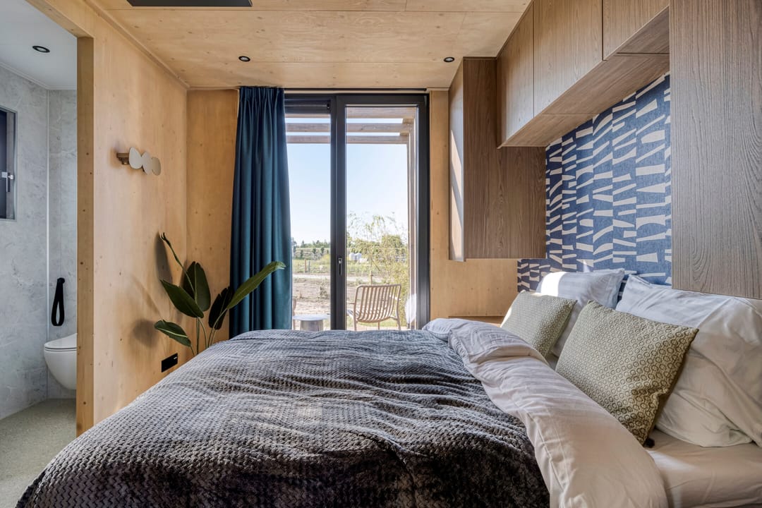 Photo 13 of Rijnbandijk 10-70