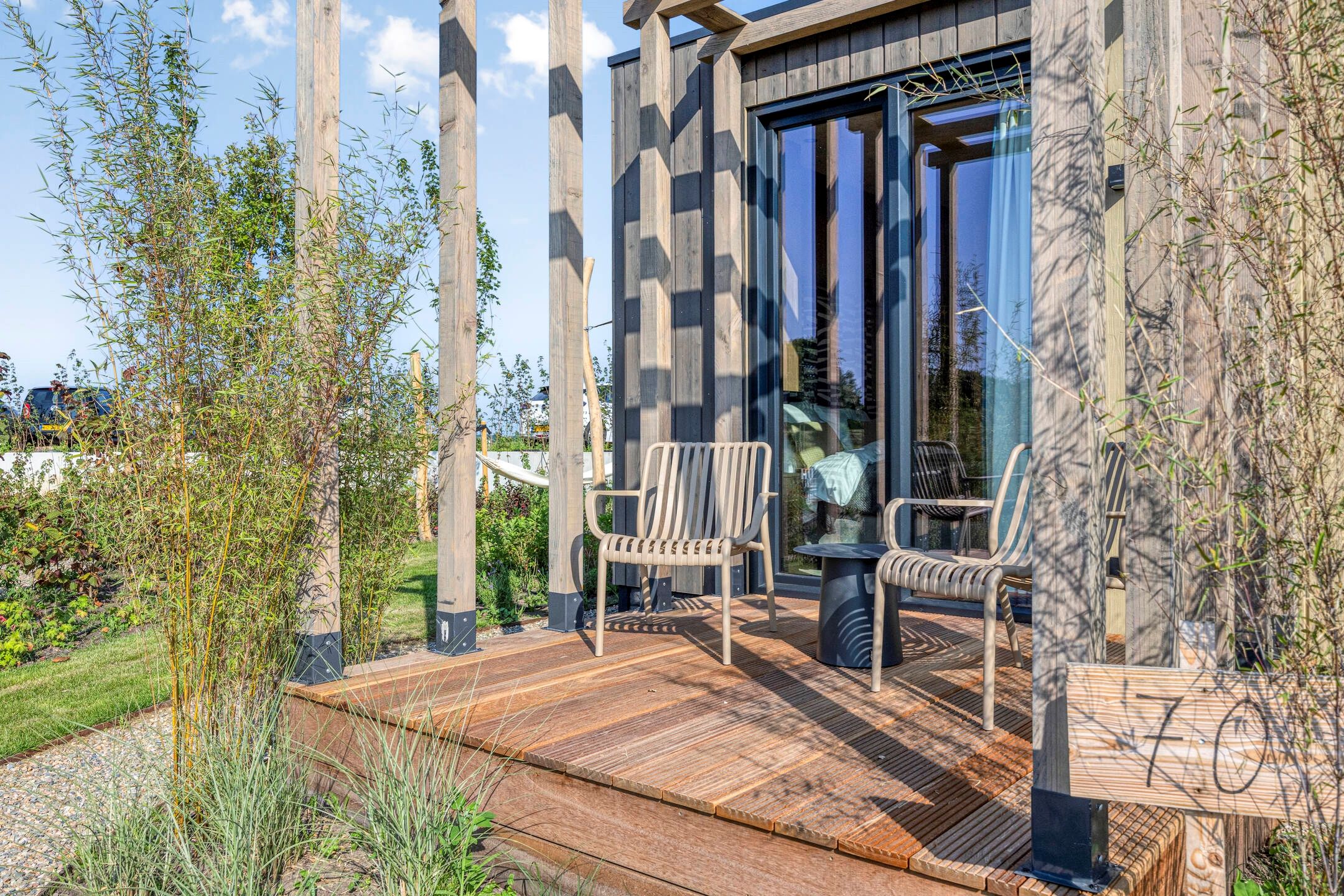 Photo 6 of Rijnbandijk 10-70