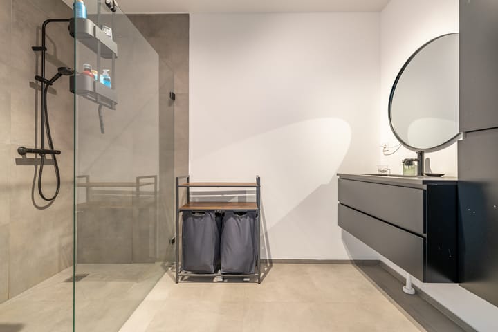 Photo 3 of Floralaan 95