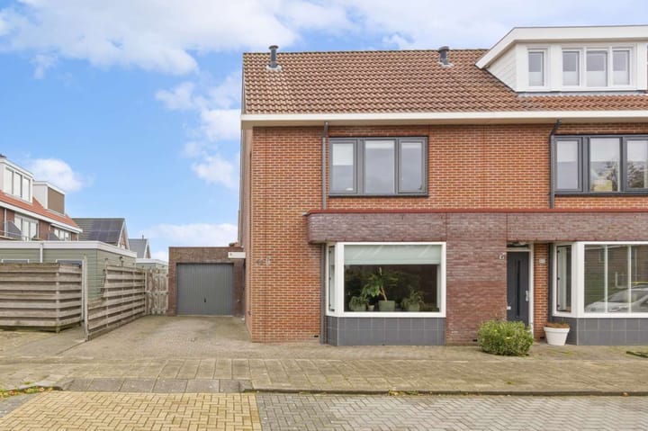 Photo 2 of De Posten 46