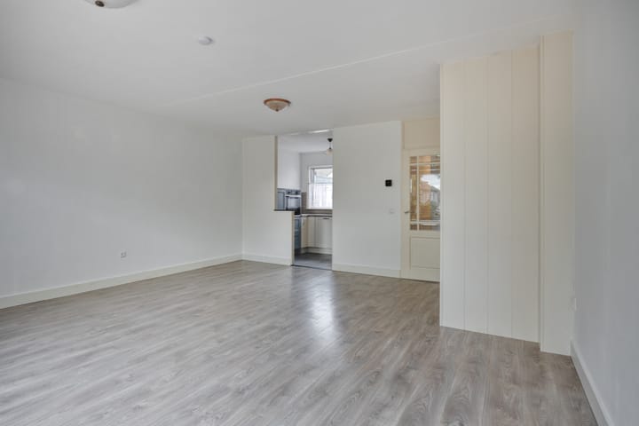 Foto 11 van Carboonstraat 77