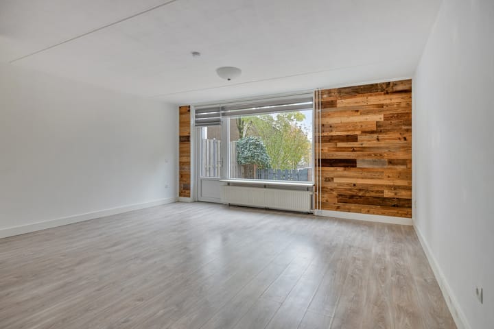 Foto 9 van Carboonstraat 77