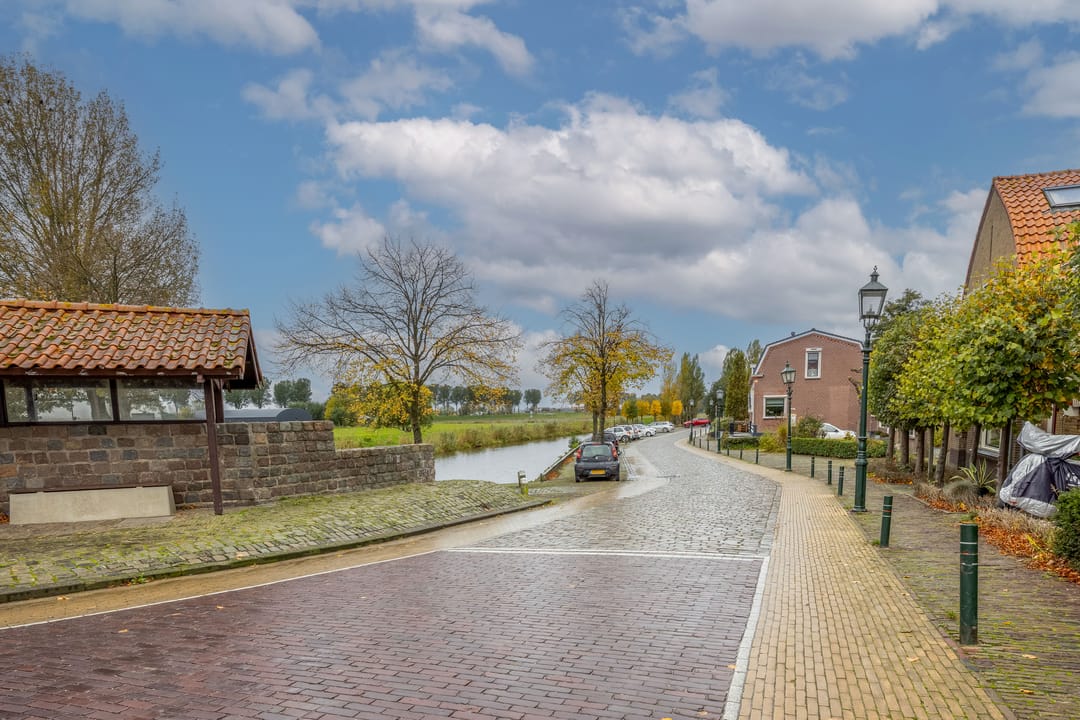 Foto 38 van Voorstraat 4