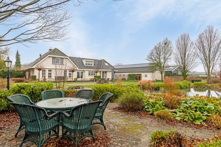 Photo 49 of Broekstraat 41