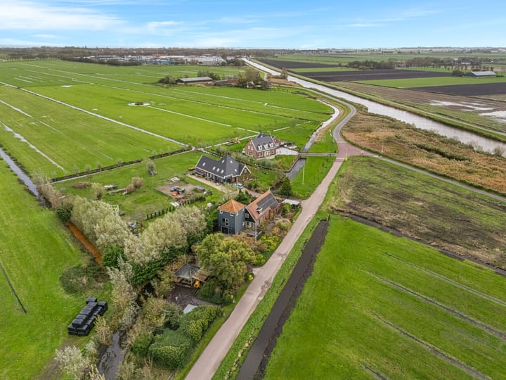 Foto 62 van Buitengouwweg 1