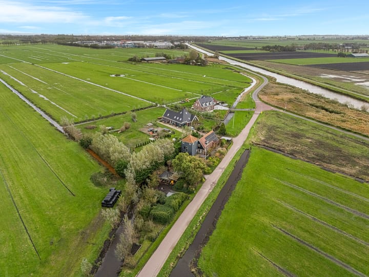 Foto 63 van Buitengouwweg 1