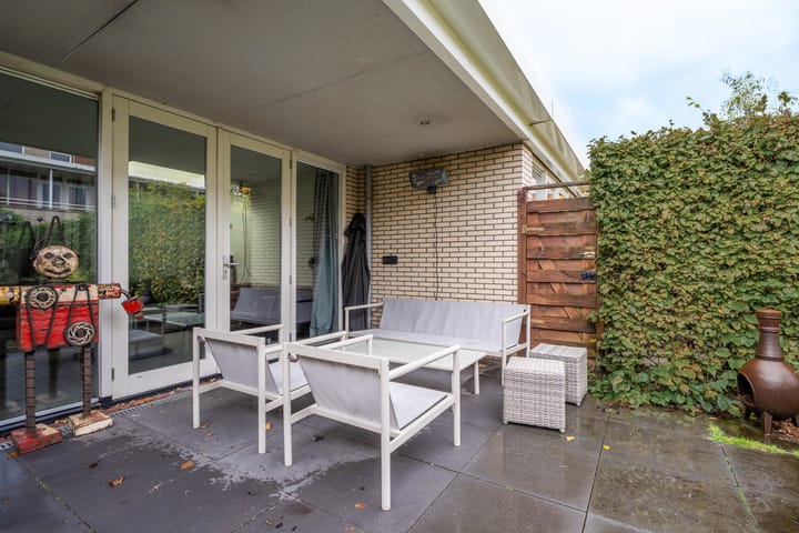 Foto 35 van Henriette Ronnerstraat 17