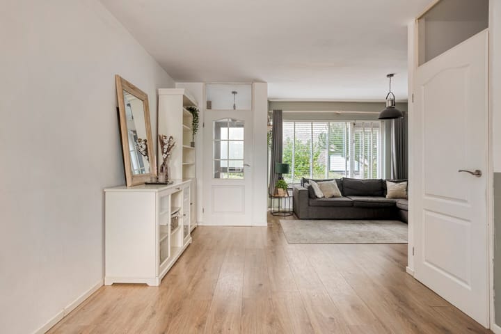 Foto 9 van Ridderspoor 10