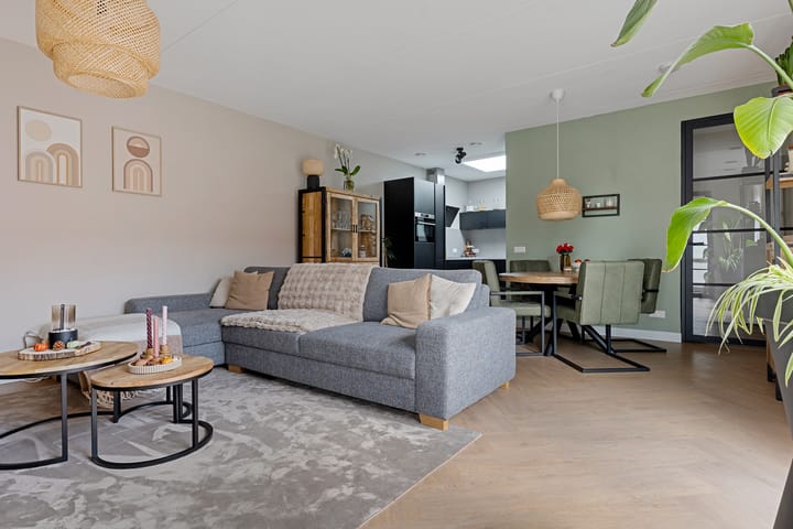 Photo 2 of Oldekerkermeer 7