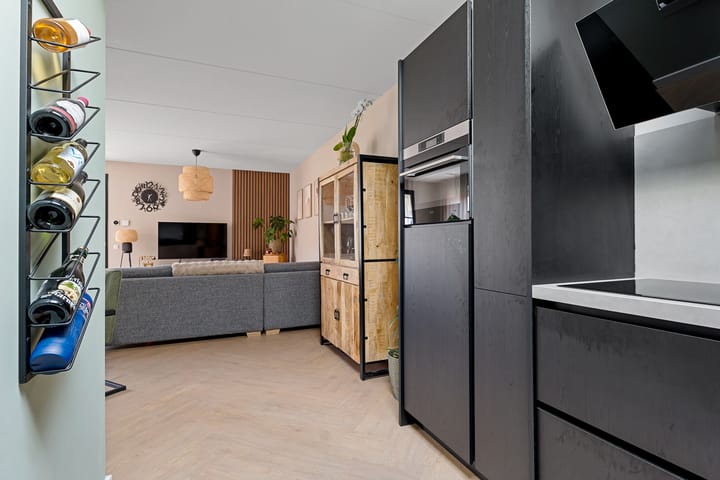 Photo 6 of Oldekerkermeer 7