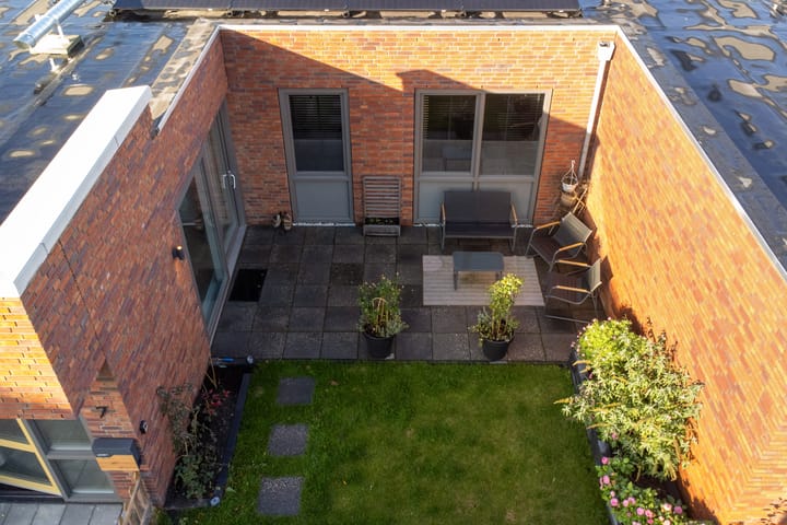 Photo 32 of Oldekerkermeer 7