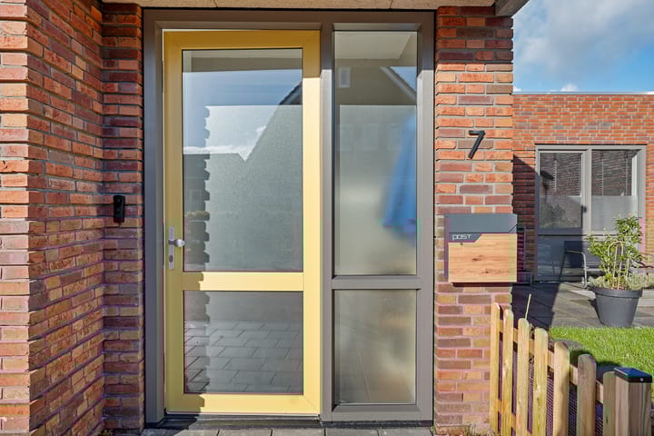 Photo 37 of Oldekerkermeer 7