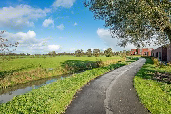 Photo 43 of Oldekerkermeer 7