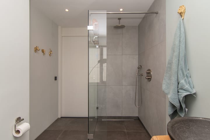 Photo 16 of Hekelingenstraat 32