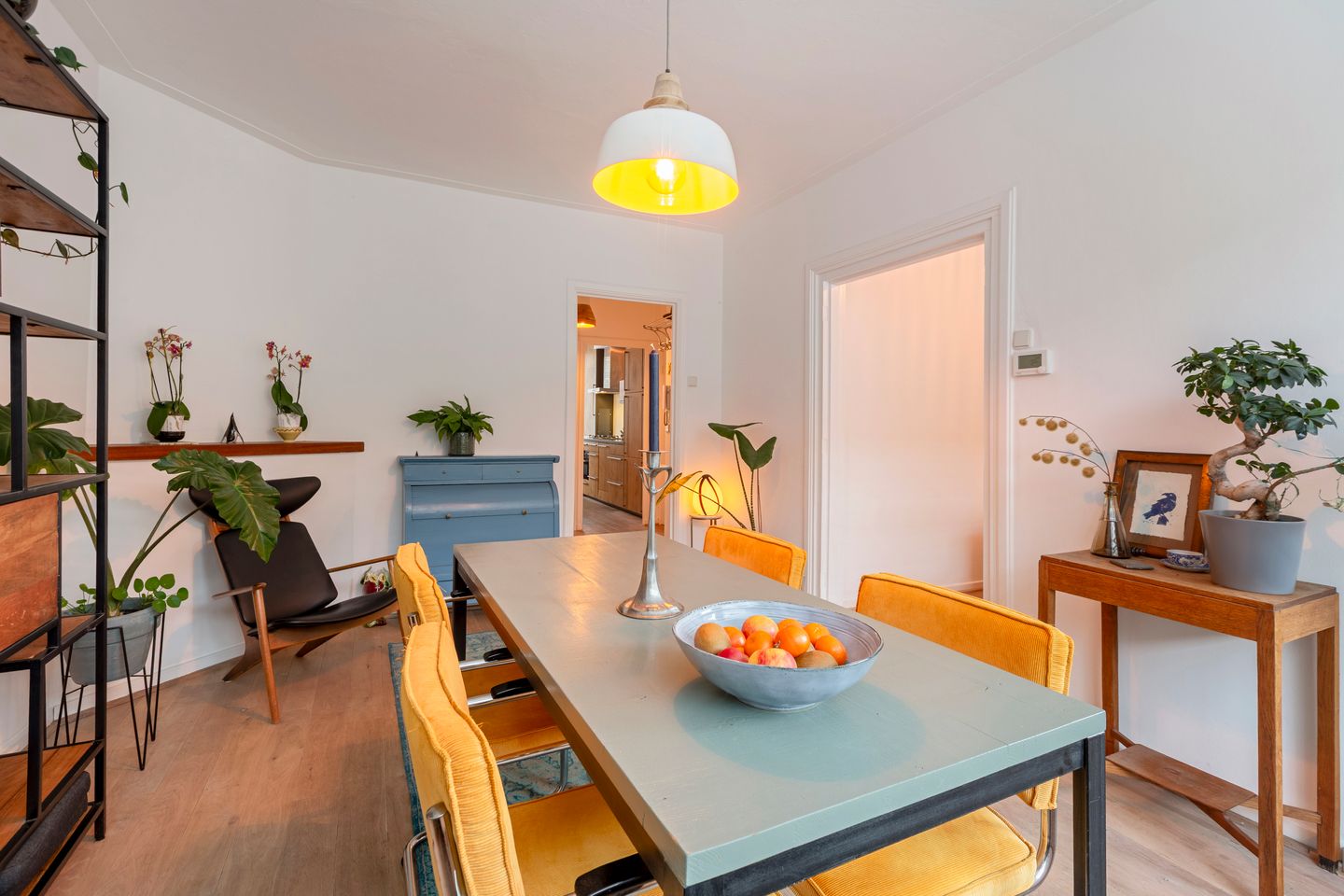 Photo 5 of Trouringhstraat 8-1